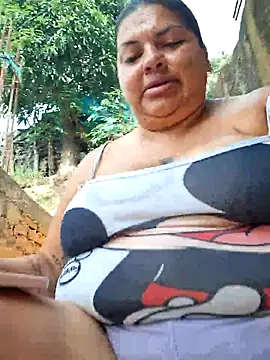 Snapshot of Juli_Powl chatting on 23, 2, 2026 Juli Powl online show from 23, 2, 2026