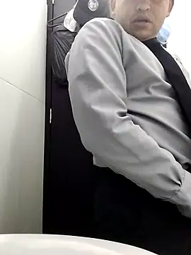 Snapshot of Hachi28 chatting on 16, 3, 2026 Hachi28 online show from 16, 3, 2026