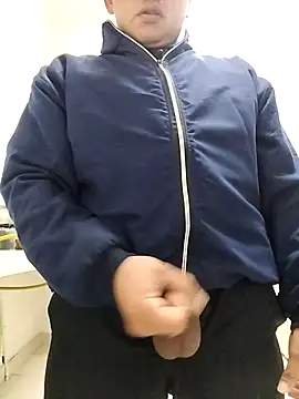 Snapshot of Hachi28 chatting on 17, 4, 2026 Hachi28 online show from 17, 4, 2026