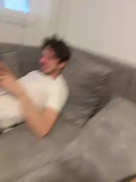 Snapshot of benab888 chatting on 2, 4, 2026 benab888 online show from 2, 4, 2026