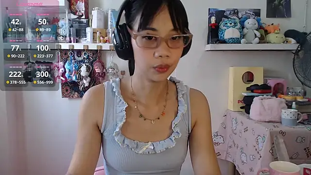 Snapshot of GloryKulikowski chatting on 23, 3, 2026 GloryKulikowski online show from 23, 3, 2026