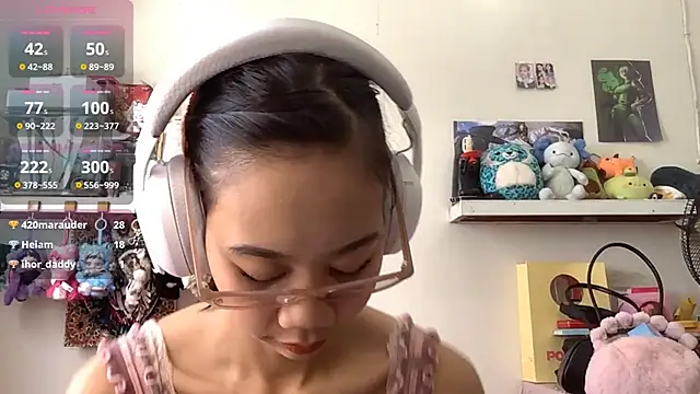 Snapshot of GloryKulikowski chatting on 27, 3, 2026 GloryKulikowski online show from 27, 3, 2026