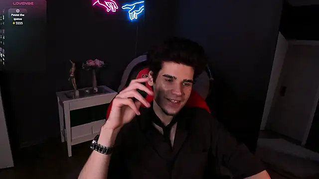 Snapshot of trevor_dreams chatting on 18, 2, 2026 trevor dreams online show from 18, 2, 2026