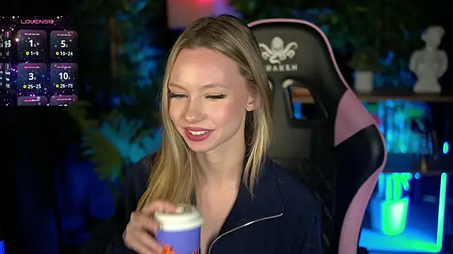 Snapshot of SweetDaisy_me chatting on 22, 2, 2026 SweetDaisy me online show from 22, 2, 2026