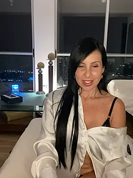 Snapshot of caritoo21 chatting on 4, 3, 2026 caritoo21 online show from 4, 3, 2026