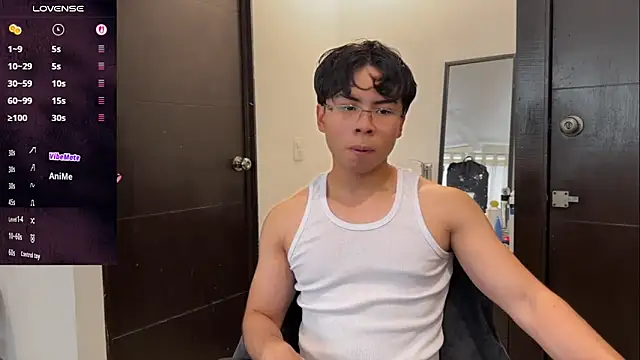 Snapshot of BentoBoxxx chatting on 29, 5, 2026 BentoBoxxx online show from 29, 5, 2026
