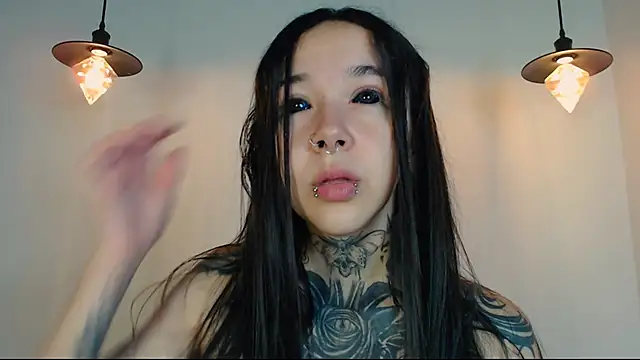 Snapshot of alien_eyes09 chatting on 4, 3, 2026 alien eyes09 online show from 4, 3, 2026