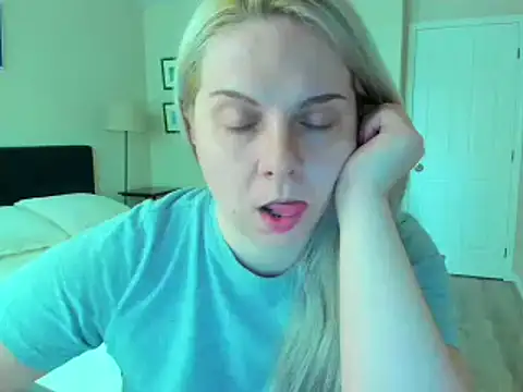 Snapshot of i_love_iva chatting on 17, 2, 2026 i love iva online show from 17, 2, 2026