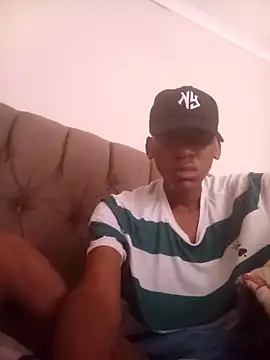 Snapshot of Leroyhotess chatting on 13, 2, 2026 Leroyhotess online show from 13, 2, 2026