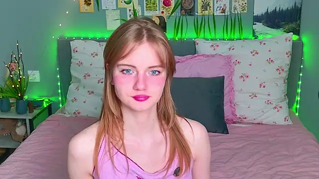 ElfieWhite online show from 19, 7, 2026