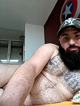 Snapshot of daddyboucher69 chatting on 15, 2, 2026 daddyboucher69 online show from 15, 2, 2026