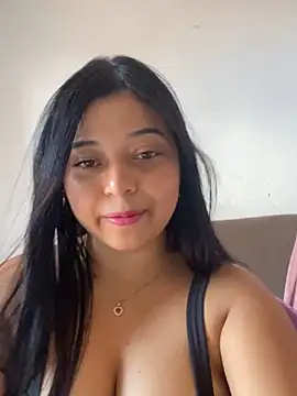 Emmily hott online show from 2, 6, 2026