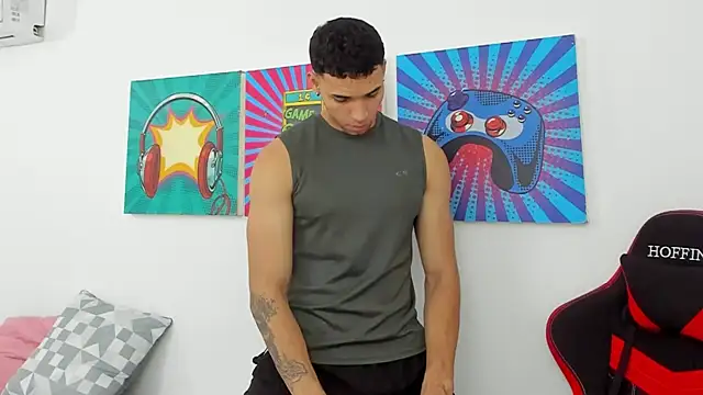 Thomas walker14 online show from 18, 4, 2026