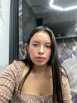 Snapshot of Miss_Bella_Flame chatting on 16, 4, 2026 Miss Bella Flame online show from 16, 4, 2026