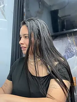 Snapshot of Miss_Bella_Flame chatting on 18, 4, 2026 Miss Bella Flame online show from 18, 4, 2026