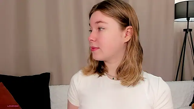 Snapshot of MaraaSwan chatting on 22, 2, 2026 MaraaSwan online show from 22, 2, 2026