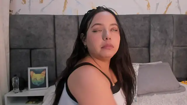 Snapshot of melanie_velle chatting on 21, 2, 2026 melanie velle online show from 21, 2, 2026