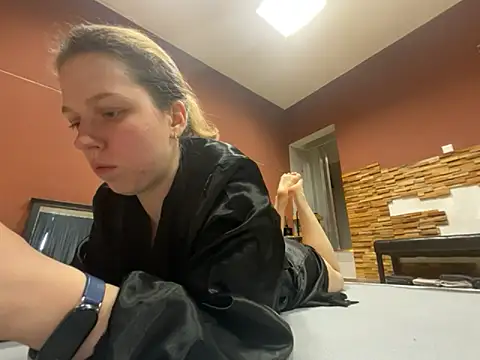 foxwhisper online show from 15, 3, 2026