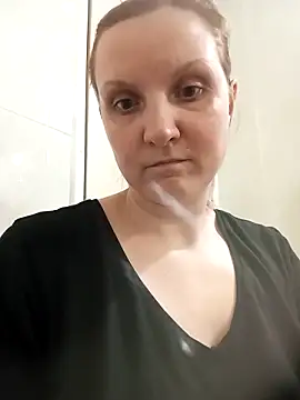 Snapshot of SusanGold9211 chatting on 19, 3, 2026 SusanGold9211 online show from 19, 3, 2026