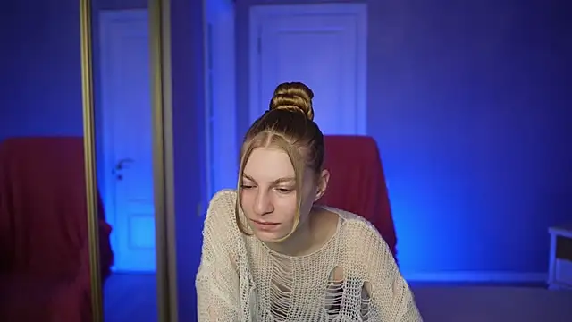 Snapshot of AlisMil chatting on 1, 4, 2026 AlisMil online show from 1, 4, 2026