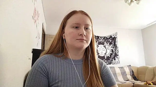 AnikaLipps online show from 17, 4, 2026