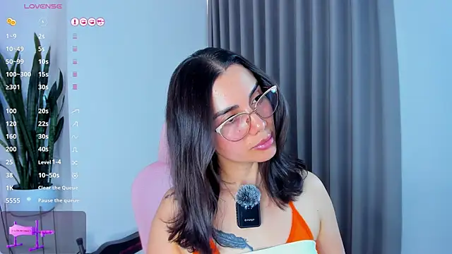 sara ospina22 online show from 12, 6, 2026