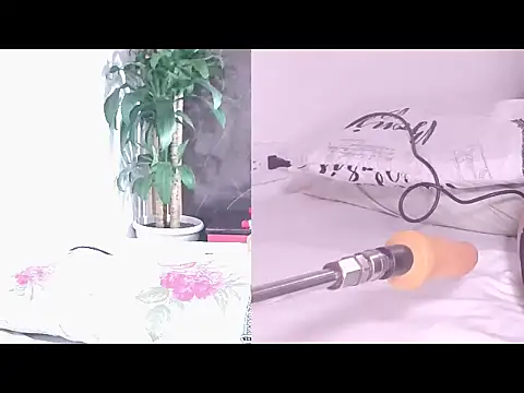 Snapshot of Carol_Swet chatting on 17, 4, 2026 Carol Swet online show from 17, 4, 2026