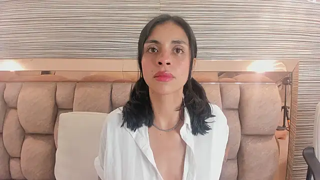 Snapshot of annie_shine_ chatting on 20, 2, 2026 annie shine online show from 20, 2, 2026