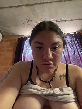 Snapshot of ZoE-sweettt chatting on 13, 4, 2026 ZoE-sweettt online show from 13, 4, 2026