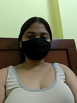 Snapshot of Cute--Sakshi chatting on 18, 4, 2026 Cute--Sakshi online show from 18, 4, 2026