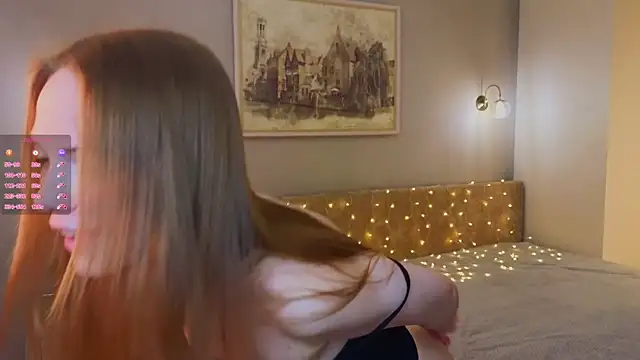 Snapshot of Crystal_Diva chatting on 2, 4, 2026 Crystal Diva online show from 2, 4, 2026