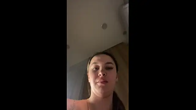 LunaCurlly online show from 24, 2, 2026