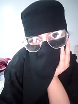 Snapshot of Kawtr9ahbtk chatting on 2, 3, 2026 Kawtr9ahbtk online show from 2, 3, 2026