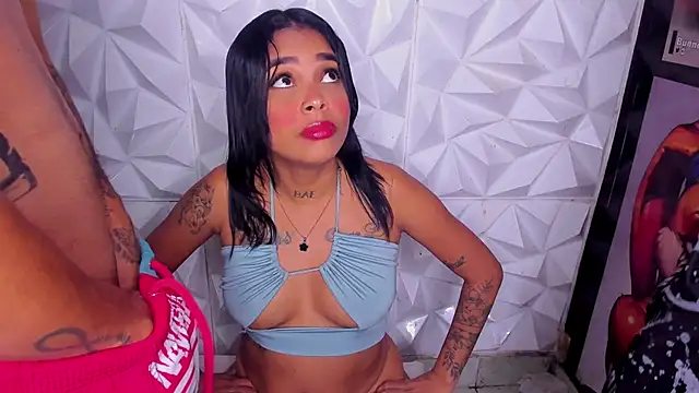 Snapshot of wild_little_bitch2026_x chatting on 31, 3, 2026 wild little bitch2026 x online show from 31, 3, 2026