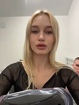 Snapshot of Kristina_Maks chatting on 3, 4, 2026 Kristina Maks online show from 3, 4, 2026