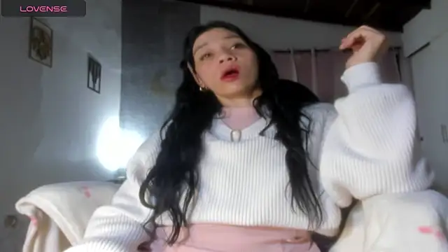 Snapshot of baileyadamms chatting on 8, 3, 2026 baileyadamms online show from 8, 3, 2026