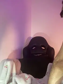 Snapshot of baileyadamms chatting on 8, 4, 2026 baileyadamms online show from 8, 4, 2026