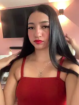 Daniela Pink online show from 2, 3, 2026