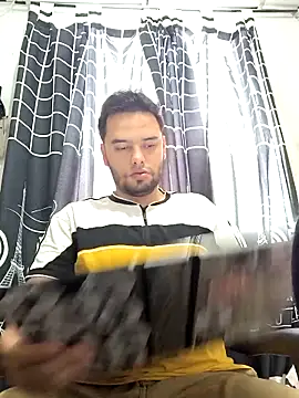 Snapshot of angel_leon01 chatting on 19, 2, 2026 angel leon01 online show from 19, 2, 2026