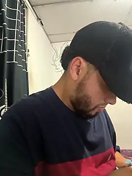 Snapshot of angel_leon01 chatting on 21, 3, 2026 angel leon01 online show from 21, 3, 2026