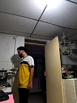 Snapshot of angel_leon01 chatting on 26, 3, 2026 angel leon01 online show from 26, 3, 2026