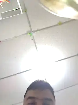 Snapshot of angel_leon01 chatting on 30, 4, 2026 angel leon01 online show from 30, 4, 2026