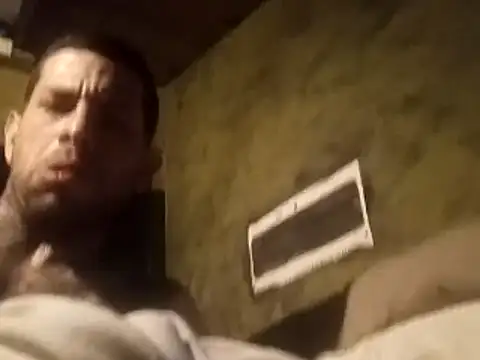 Snapshot of headfats369 chatting on 4, 4, 2026 headfats369 online show from 4, 4, 2026