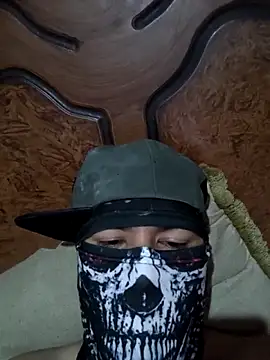 Snapshot of Cholo1096 chatting on 27, 4, 2026 Cholo1096 online show from 27, 4, 2026