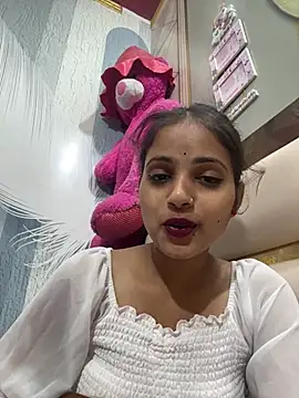 Snapshot of samayra1144 chatting on 7, 5, 2026 samayra1144 online show from 7, 5, 2026
