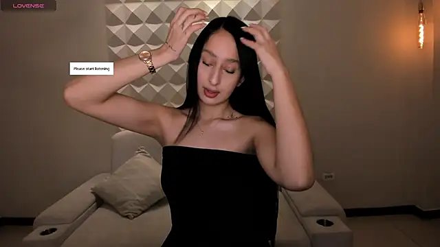 Snapshot of AmaraDivine chatting on 1, 5, 2026 AmaraDivine online show from 1, 5, 2026