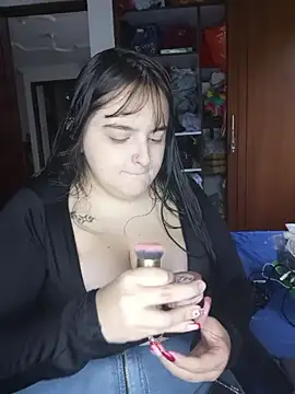 Snapshot of daphneev chatting on 27, 5, 2026 daphneev online show from 27, 5, 2026