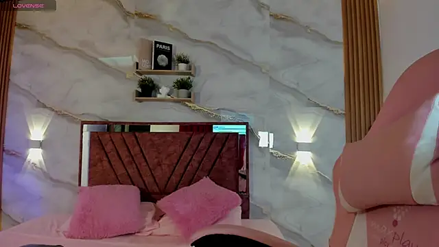 Snapshot of your_whore_Salome chatting on 4, 4, 2026 your whore Salome online show from 4, 4, 2026