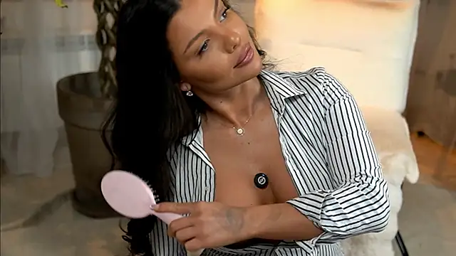 TheMaddisonShow  online show from 11, 4, 2026