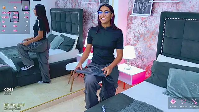 Snapshot of Raven_Gloomy chatting on 25, 5, 2026 Raven Gloomy online show from 25, 5, 2026